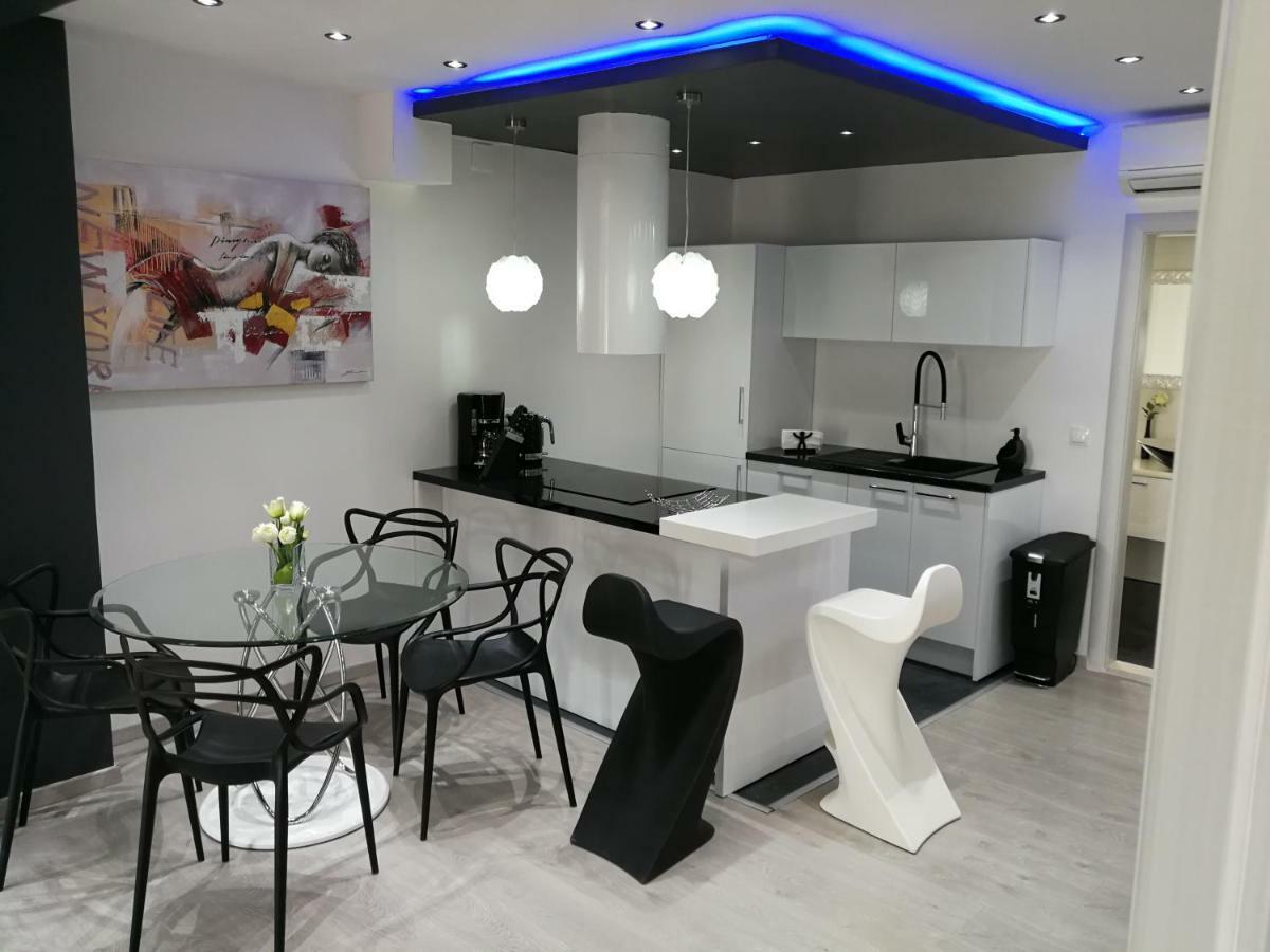 Palladium II City Center Apartments 马卡尔斯卡 外观 照片