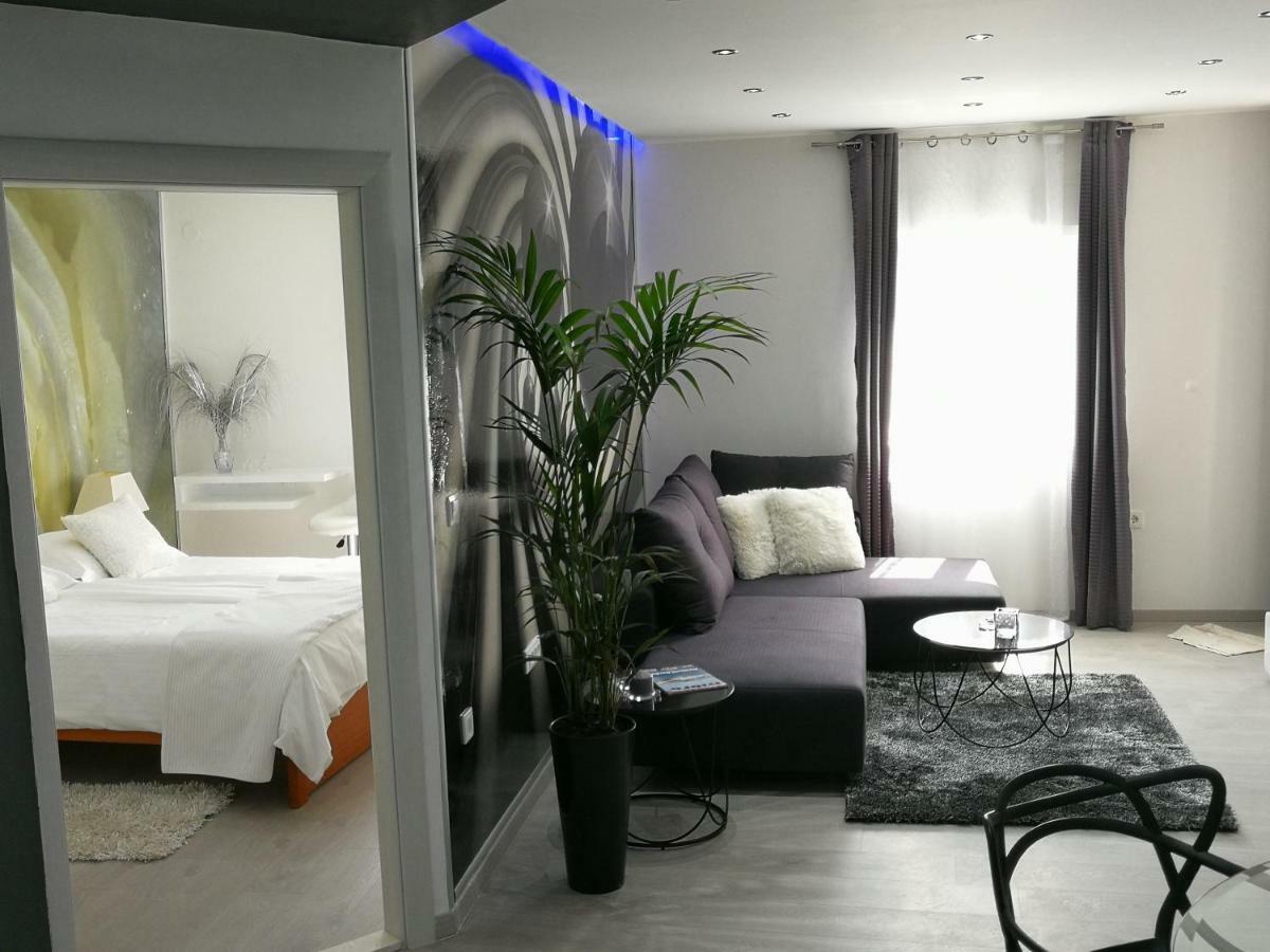 Palladium II City Center Apartments 马卡尔斯卡 外观 照片
