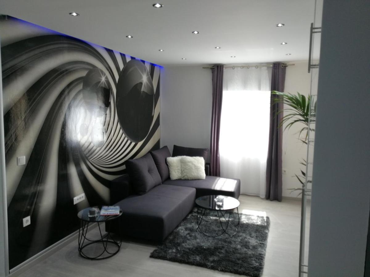 Palladium II City Center Apartments 马卡尔斯卡 外观 照片