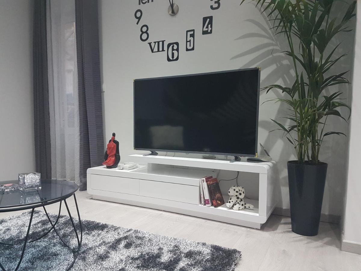 Palladium II City Center Apartments 马卡尔斯卡 外观 照片